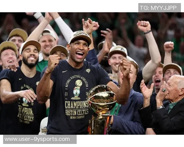 霍福德分享融入勇士体系的心路历程与学习心得 霍福德分享融入勇士体系的心路历程与学习心得