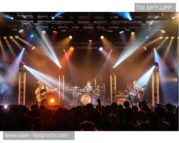 达洛特姐姐将为英国歌手斯科特演唱会献唱开场曲目