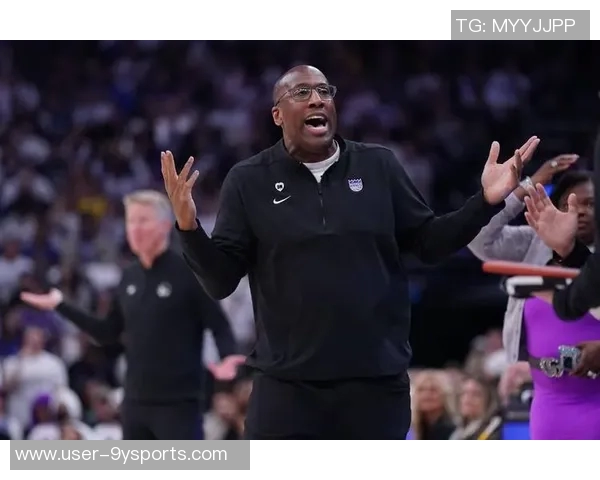 韦斯布朗盛赞沃顿控球能力强大身体素质优越与梅努搭档前景可期